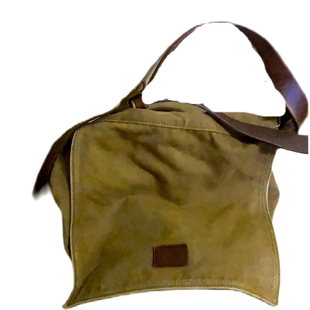 Authentic Dolce & Gabbana canvas crossbody! Excellent Condition! - Picture 3 of 9